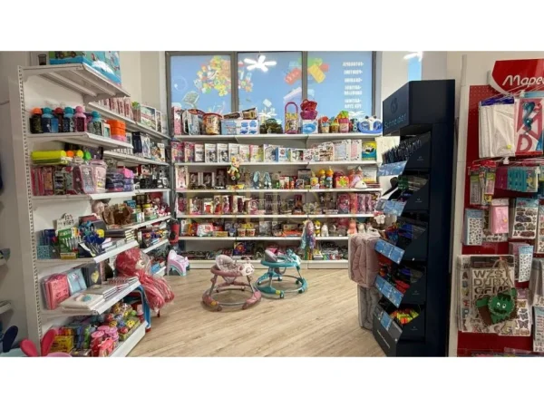 Tirane, shitet dyqan Kati 0, 65 m² 25.000 € (Astiri, Tirana, Albania)