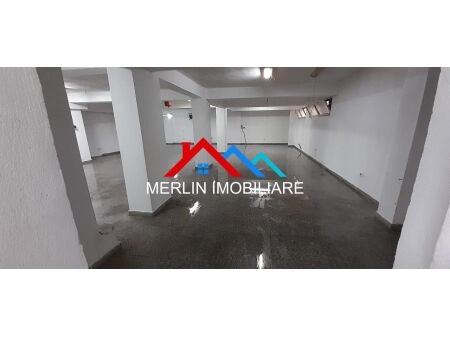 Tirane, jepet me qera ambjent biznesi Kati -1, 200 m² 1.500 € (Rruga Mine Peza)
