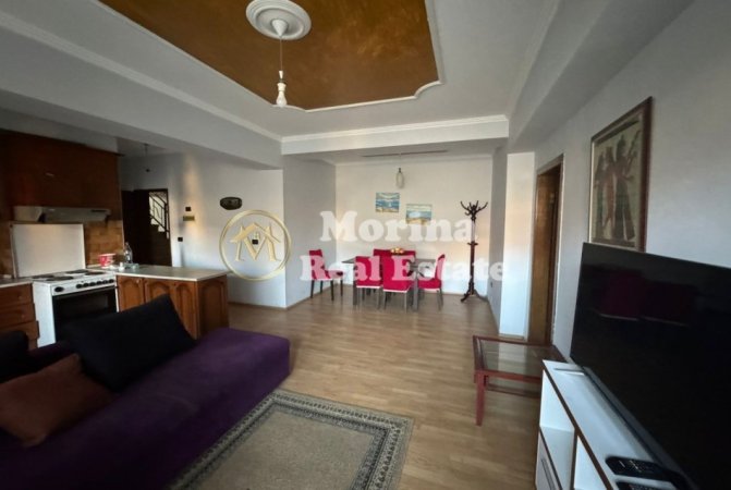 Tirane, jepet me qera apartament 3+1+Ballkon Kati 2, 110 m² 600 € (Oxhaku)