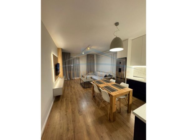 Tirane, shitet apartament 2+1 Kati 6, 97 m² 239.000 € (Kompleksi & Farmacia 10)