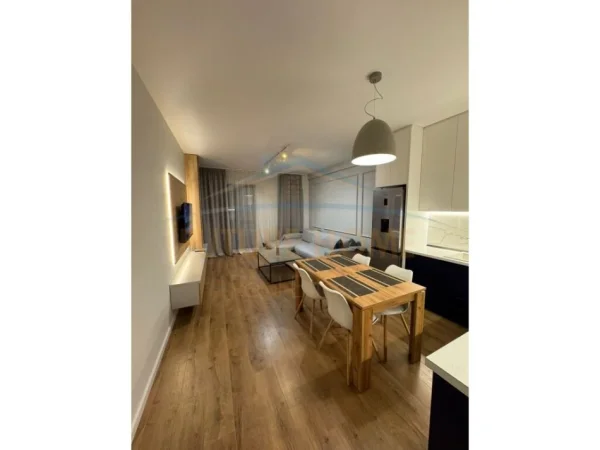 Tirane, shitet apartament 2+1 Kati 6, 97 m² 239.000 € (Kompleksi & Farmacia 10)