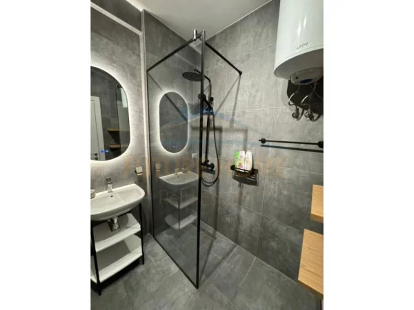 Tirane, shitet apartament 2+1 Kati 6, 97 m² 239.000 € (Kompleksi & Farmacia 10)