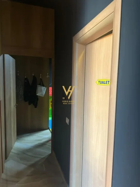 Tirane, shitet bar-kafe Kati 0, 186 m² 220.000 € (RRUGA E DAJTIT)