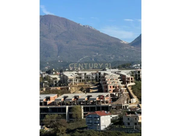 Tirane, shes Vile 2 Katshe Kati 2, 387 m² 511.000 € (rezidenca Hekla, Farkë)