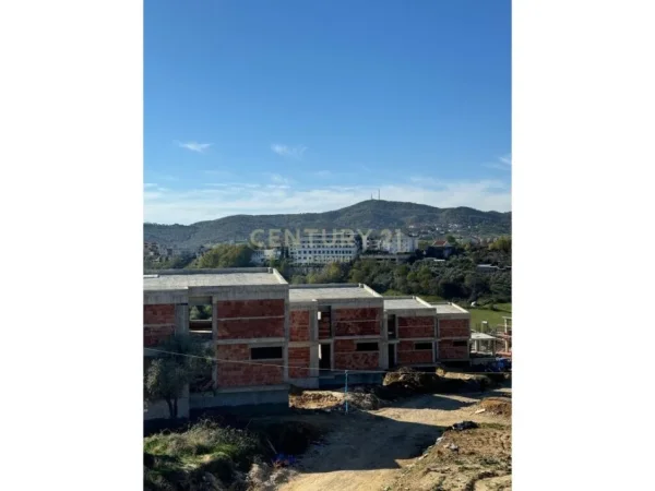 Tirane, shes Vile 2 Katshe Kati 2, 516 m² 650.000 € (rezidenca Hekla, Farkë)