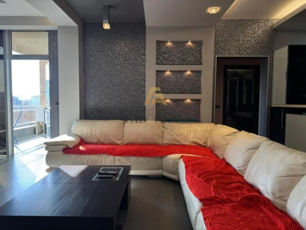 Tirane, shitet apartament 2+1+depo+PARKIM Kati 6, 130 m² 200.000 € (Selvia)