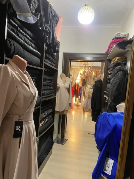 Tirane, shitet ambjent biznesi Kati 2, 45 m² 150.000 € (RRUGA BARDHYL)