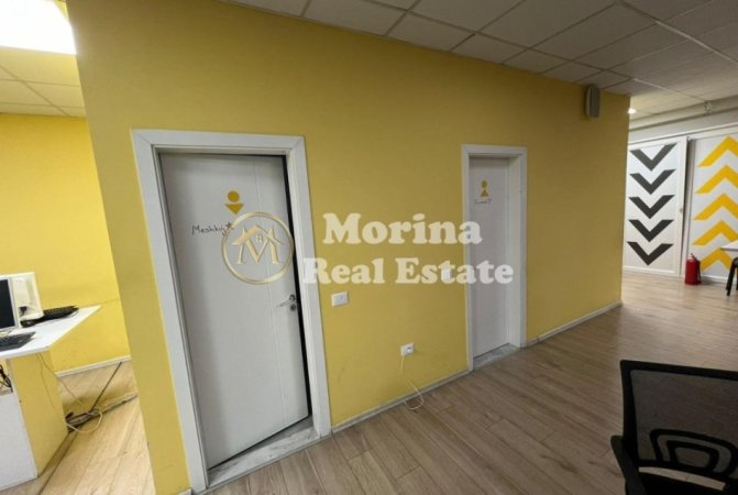 Tirane, jepet me qera ambjent biznesi Kati 1, 562 m² 7.000 € (Rruga Dibres)