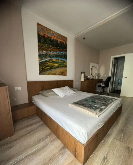 Tirane, shitet 2+1+Aneks+Ballkon Kati 3, 108 m² 235.000 € (Ali Demi)
