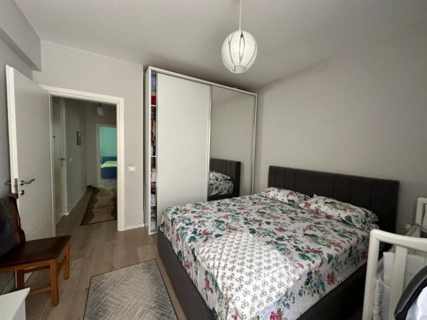 SHITET APARTAMENT 2+1+VERANDE TEK KOPSHTI BOTANIK