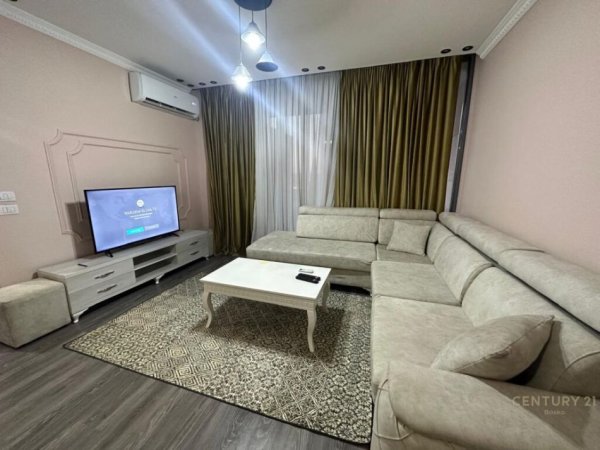 Tirane, jepet me qera apartament 2+1+Aneks+Ballkon Kati 3, 104 m² 750 € (Fiori Di Bosko Tirana, Albania)