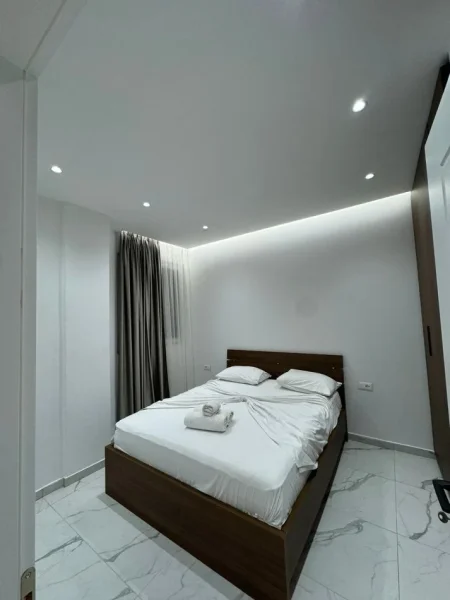 APARTAMENT 1+1 ME QERA
