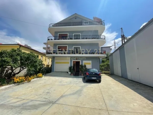 Tirane, shes Vile 3 Katshe Kati 4, 900 m² 685.000 € (SELITE)