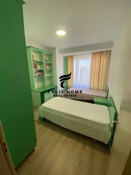 Tirane, jepet me qera apartament 2+1 Kati 6, 110 m² 550 € (YZBERISHT)