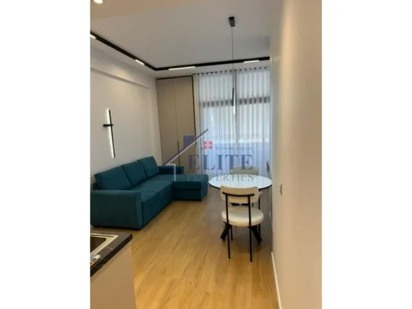 Tirane, shitet apartament , 120 m² 198.000 € (Laprake)