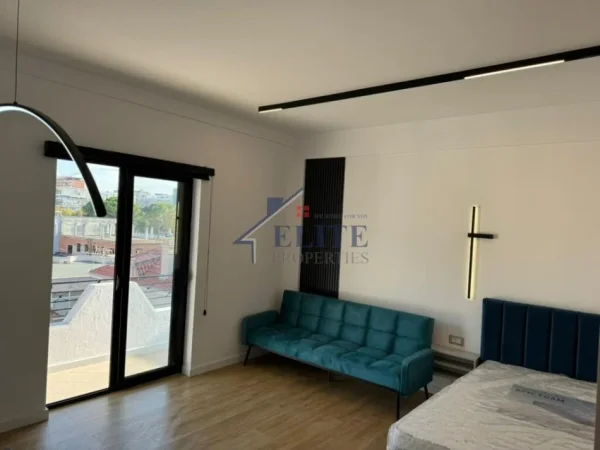 Tirane, shitet apartament , 120 m² 198.000 € (Laprake)