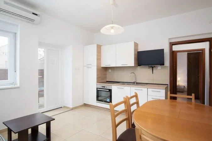 Tirane, shes apartament duplex 2+1 Kati 4, 64 m² 224.000 € (Komuna e Parisit)