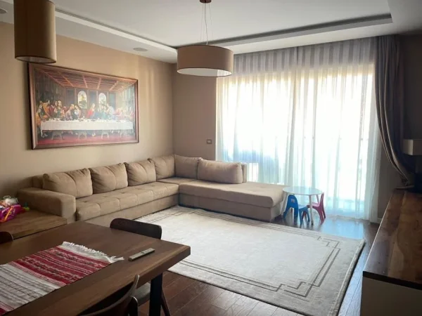 Tirane, jepet me qera apartament 2+1+Ballkon Kati 6, 128 m² 2.500 € 