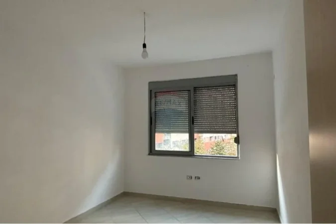 Tirane, jepet me qera apartament 2+1 Kati 3, 100 m² 450 € (Astir, Shqipëri)