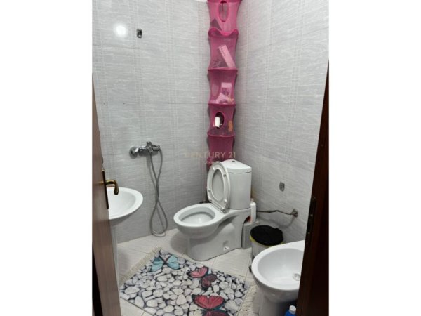 Tirane, shitet apartament 1+1 Kati 10, 74 m² 85.000 € (Astir)