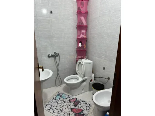 Tirane, shitet apartament 1+1 Kati 10, 74 m² 85.000 € (Astir)