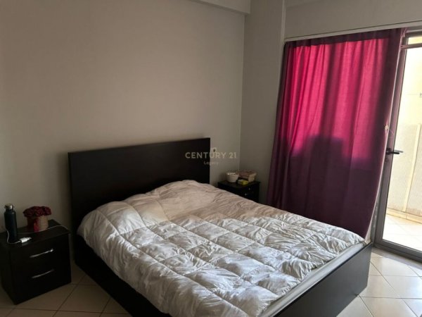 Tirane, shitet apartament 1+1 Kati 10, 74 m² 85.000 € (Astir)