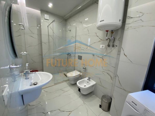 Tirane, jap me qera apartament 1+1 Kati 5, 77 m² 650 € (Kodra e Diellit)