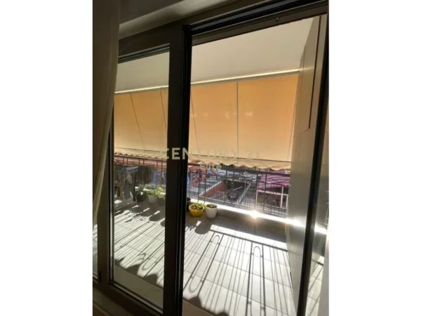 Tirane, jepet me qera apartament 1+1+Ballkon Kati 3, 75 m² 800 € (Delijorgji)