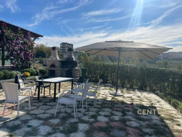Tirane, jepet me qera 3+1+Aneks+Ballkon Kati 0, 100 m² 1.200 € (Sauk i Vjeter)