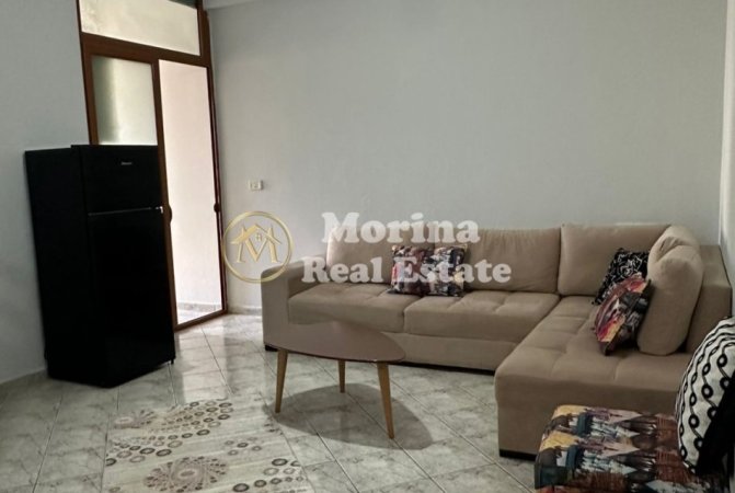 Tirane, jepet me qera apartament 1+1 Kati 3, 70 m² 350 € (Rrotullimi Shkozes)