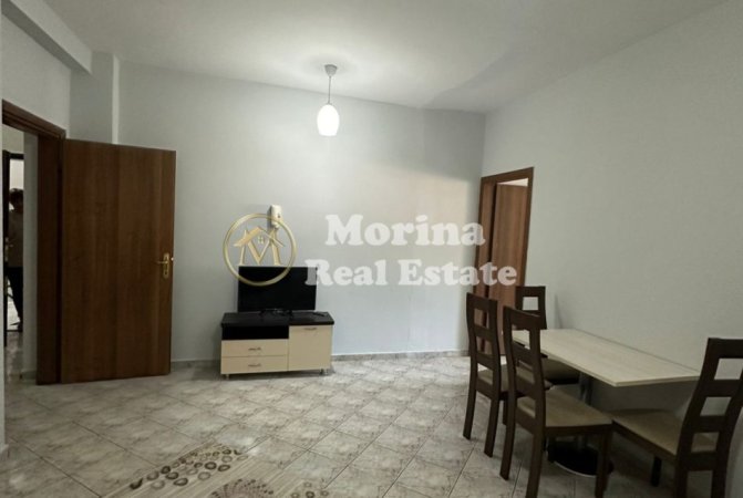 Tirane, jepet me qera apartament 1+1 Kati 3, 70 m² 350 € (Rrotullimi Shkozes)
