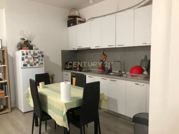Tirane, shitet apartament 1+1 Kati 1, 77 m² 144.500 € 