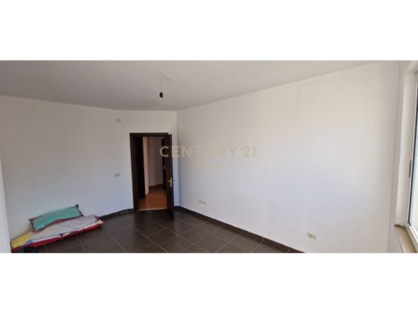Tirane, shitet apartament 2+1 Kati 7, 90 m² 112.500 € 