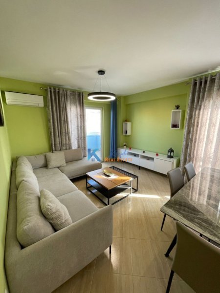 Tirane, jap me qera apartament 2+1+Ballkon Kati 6, 85 m² 700 € (Jordan Misja)