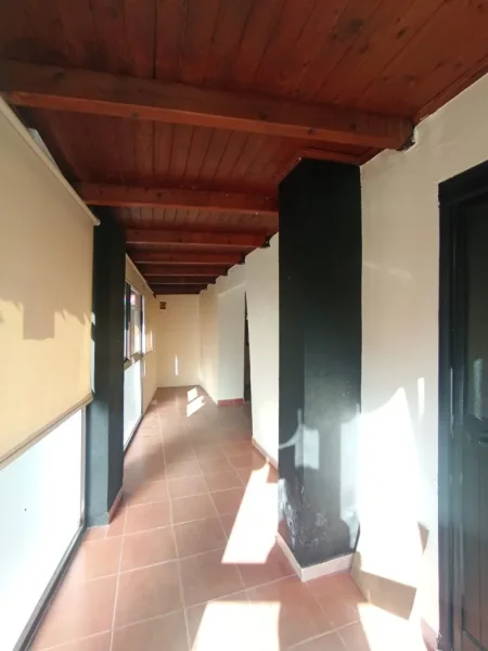 Tirane, shitet dyqan Kati 0, 48 m² 144.000 € (myslym shyri)