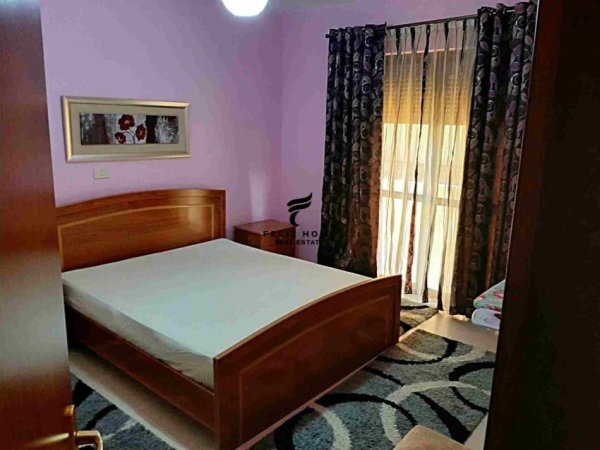 Tirane, jepet me qera apartament 2+1 Kati 4, 107 m² 550 € (RRUGA E DURRESIT)
