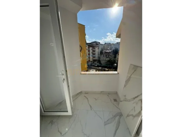 Tirane, shitet apartament 1+1 Kati 3, 50 m² 103.000 € (Kodra e Diellit)