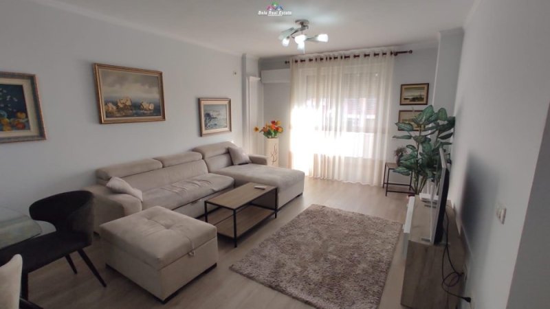 Tirane, jepet me qera apartament 2+1 Kati 6, 80 m² 700 € (RRUGA E SALES)