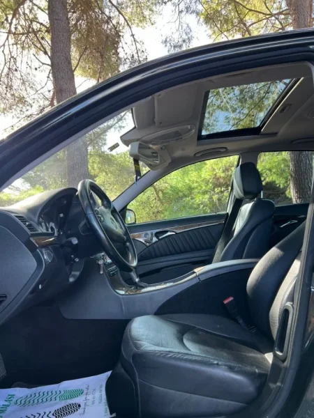 Fier, shes makine Mercedes Benz E class Nafte, e zeze automatik Kondicioner 260.000 km 7.200 €