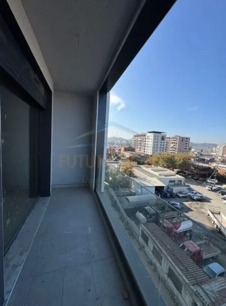 Tirane, shitet apartament 2+1 Kati 4, 104 m² 158.000 € (Ish Dogana)