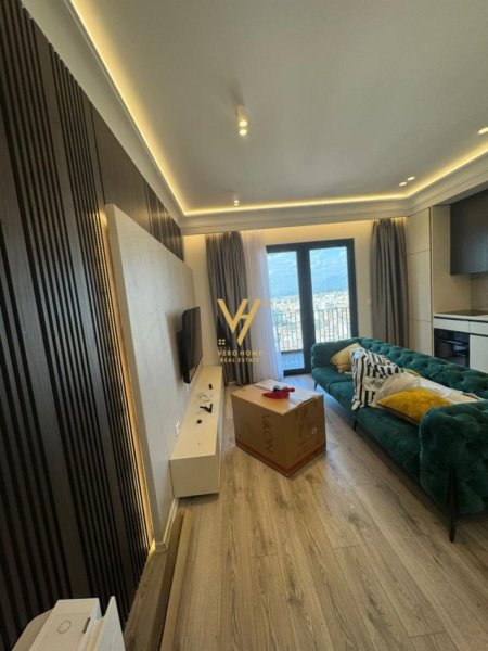 Tirane, jepet me qera apartament 2+1+Ballkon , 114 m² 1.500 € (GARDEN BUILDING)