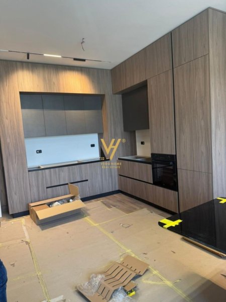 Tirane, jepet me qera apartament 2+1+Ballkon , 114 m² 1.500 € (GARDEN BUILDING)