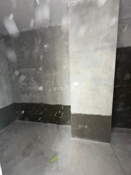 Tirane, shitet apartament 3+1+Ballkon Kati 4, 188 m² 525.500 € (Lake View Residence )