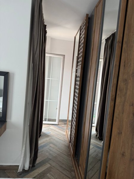 Tirane, jepet me qera apartament 1+1+Ballkon Kati 5, 70 m² 550 € (Rruga 5 Maj , prapa concord center)