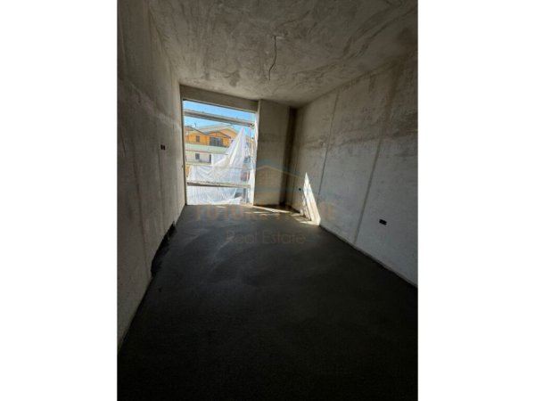 Tirane, shitet apartament 1+1+Aneks Kati 4, 69 m² 123.840 € (Jordan Misja)