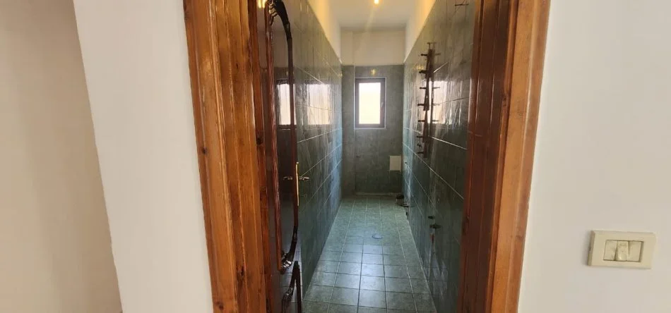 Tirane, shitet apartament 3+1 Kati 2, 150 m² 202.500 € (Selite)