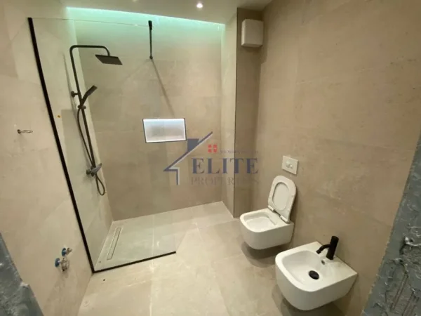 Tirane, shitet apartament 1+1 Kati 2, 63 m² 150.000 € (Rruga Bardhyl)