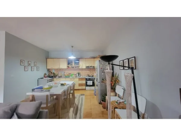 Tirane, shitet 2+1+Ballkon Kati 7, 124 m² 235.001 € 