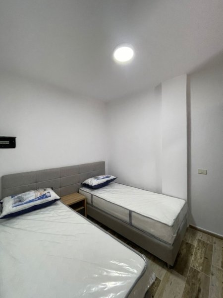 Durres, shitet apartament 2+1 , 77 m² 100.000 € 