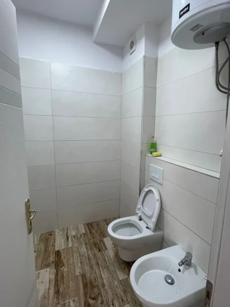 Durres, shitet apartament 2+1 , 77 m² 100.000 € 